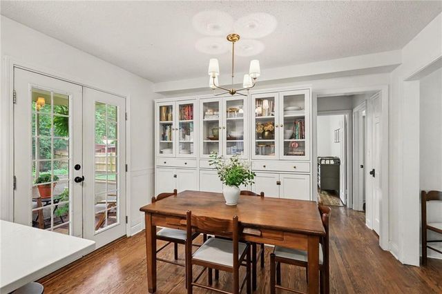 6923 Dearborn Street, Overland Park, KS 66204