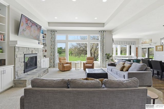 6341 Russell Emmett Court, Papillion, NE 68133
