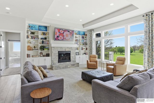 6341 Russell Emmett Court, Papillion, NE 68133