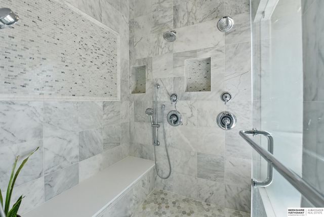 6341 Russell Emmett Court, Papillion, NE 68133