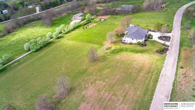 6341 Russell Emmett Court, Papillion, NE 68133