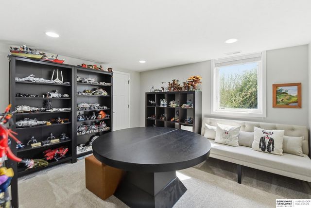 6341 Russell Emmett Court, Papillion, NE 68133