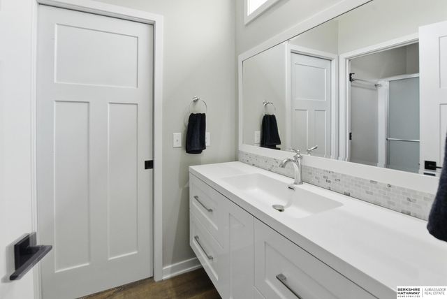 6341 Russell Emmett Court, Papillion, NE 68133