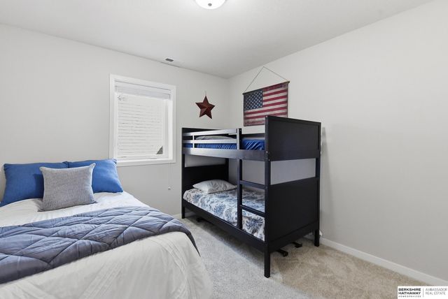 6341 Russell Emmett Court, Papillion, NE 68133