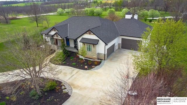 6341 Russell Emmett Court, Papillion, NE 68133