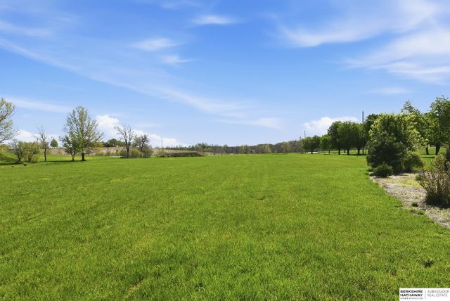6341 Russell Emmett Court, Papillion, NE 68133