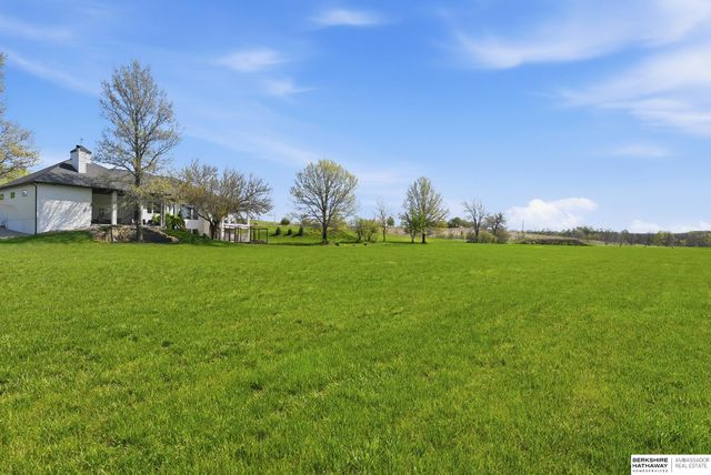 6341 Russell Emmett Court, Papillion, NE 68133