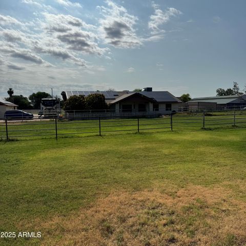 7425 N ALSUP Avenue, Litchfield Park, AZ 85340