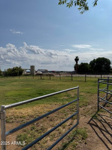 7425 N ALSUP Avenue, Litchfield Park, AZ 85340