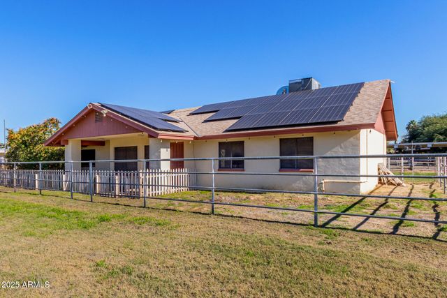 7425 N ALSUP Avenue, Litchfield Park, AZ 85340