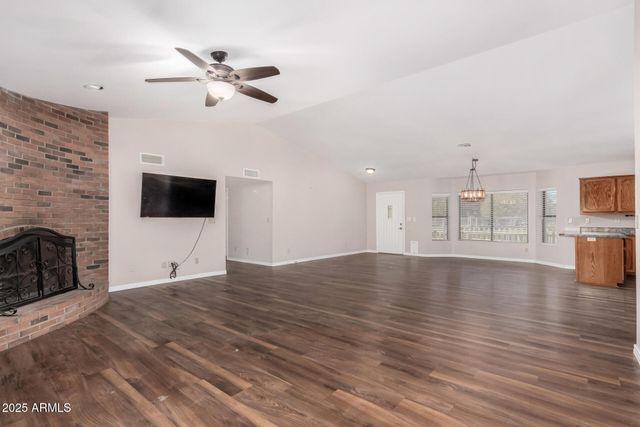 7425 N ALSUP Avenue, Litchfield Park, AZ 85340