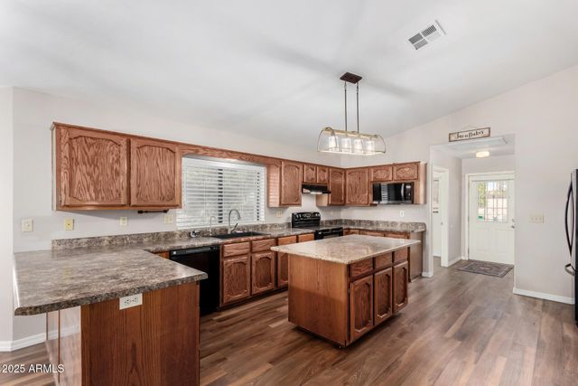 7425 N ALSUP Avenue, Litchfield Park, AZ 85340