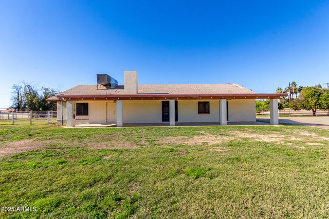 7425 N ALSUP Avenue, Litchfield Park, AZ 85340