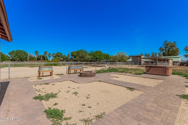 7425 N ALSUP Avenue, Litchfield Park, AZ 85340