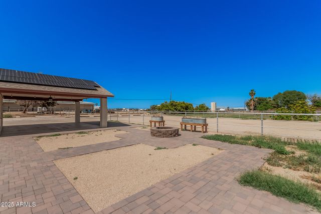 7425 N ALSUP Avenue, Litchfield Park, AZ 85340