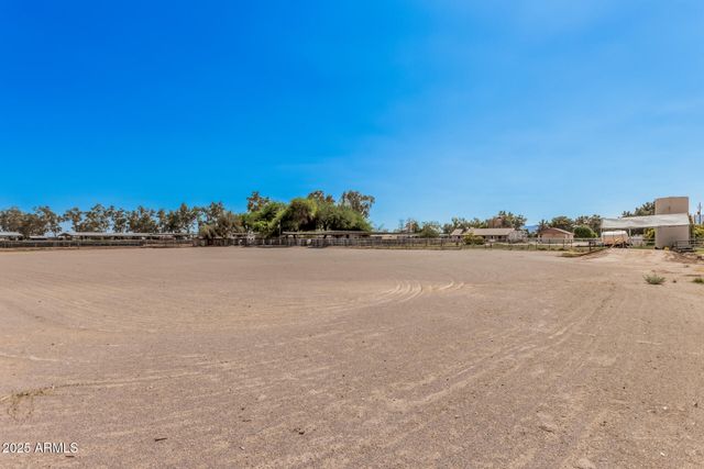 7425 N ALSUP Avenue, Litchfield Park, AZ 85340