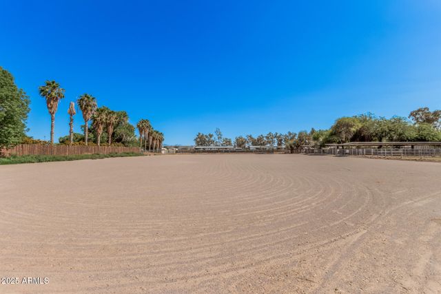 7425 N ALSUP Avenue, Litchfield Park, AZ 85340