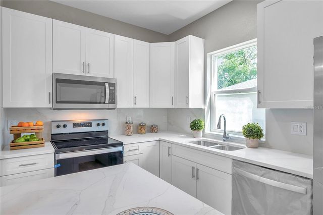 2405 S 69TH STREET, Tampa, FL 33619