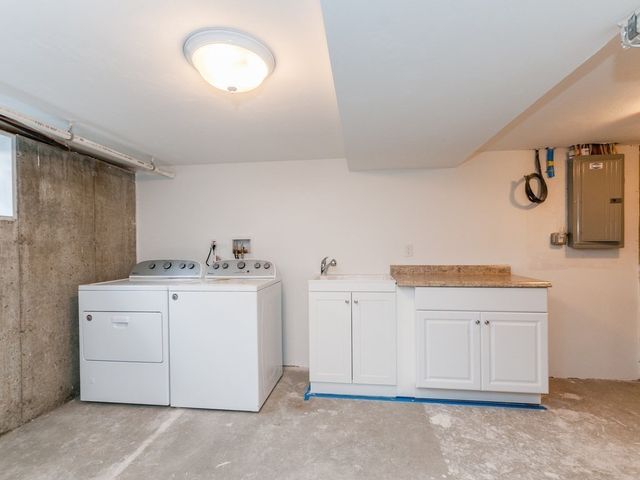 182 Cushing St 182, Cambridge, MA 02138