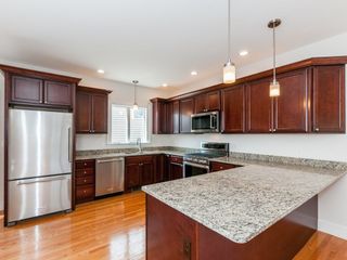 182 Cushing St 182, Cambridge, MA 02138