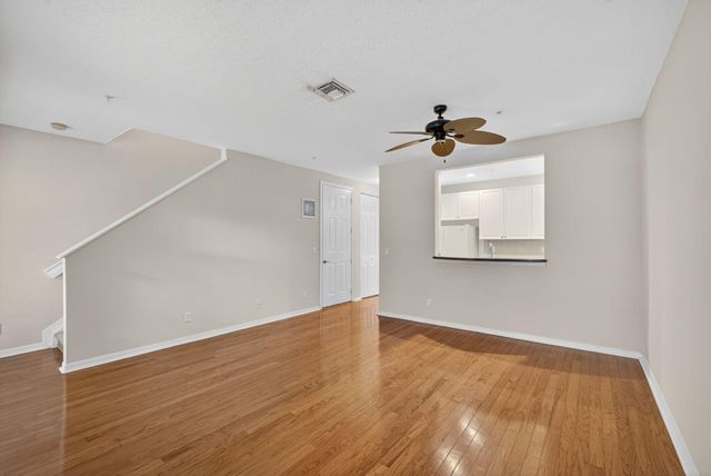 1562 Grande Cull Way, Jupiter, FL 33458