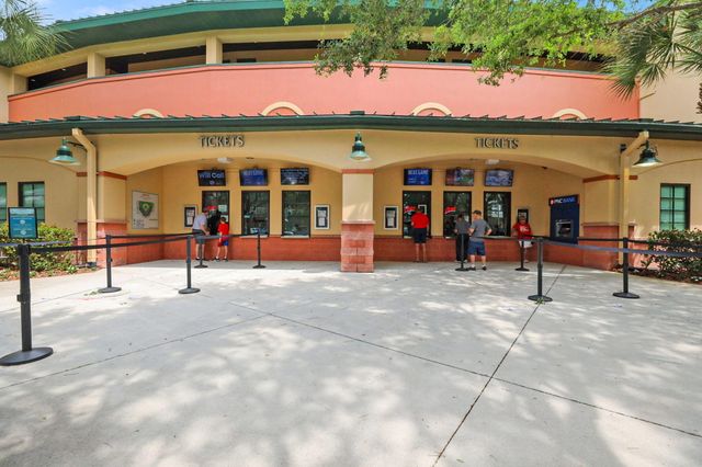 1562 Grande Cull Way, Jupiter, FL 33458