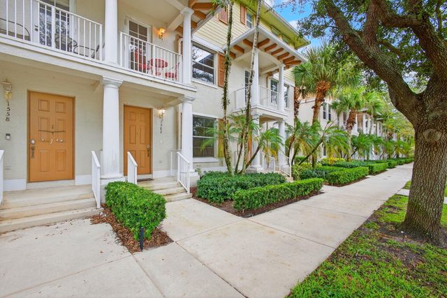 1562 Grande Cull Way, Jupiter, FL 33458