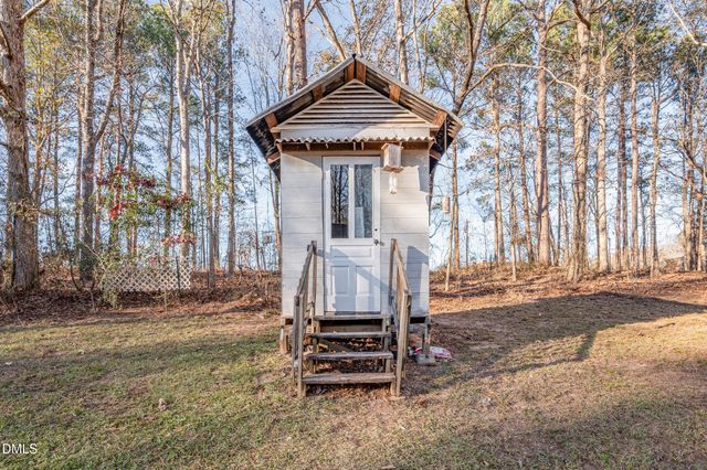 11 Buckhorn Lane, Clayton, NC 27527