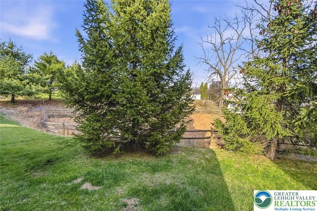 312 Central Park Avenue, Bethlehem City, PA 18018