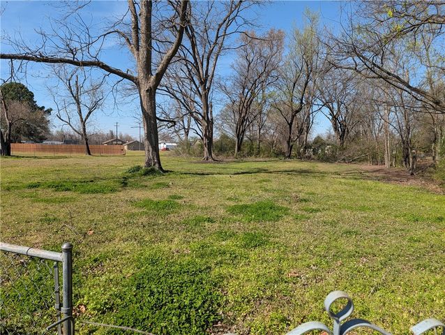 4001 High Street, Fort Smith, AR 72904