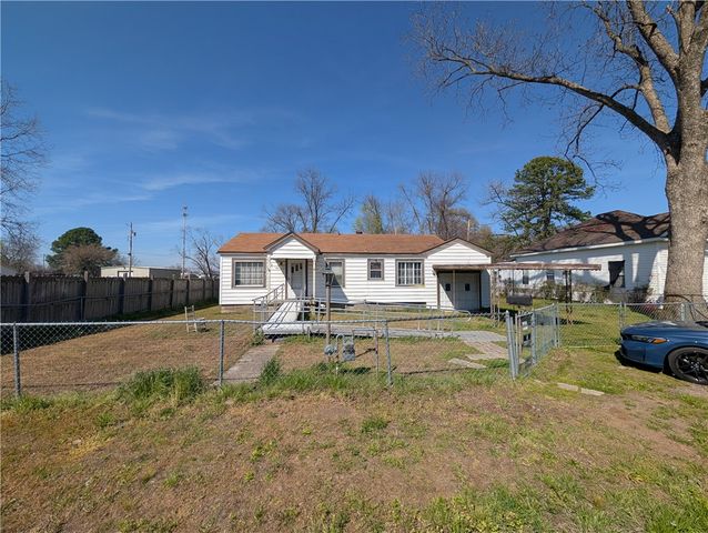 4001 High Street, Fort Smith, AR 72904