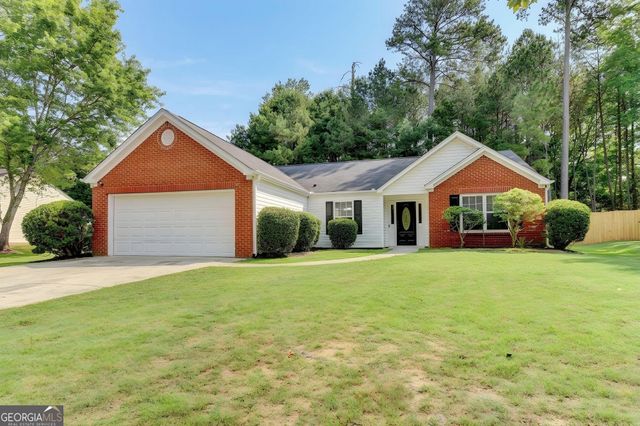 437 Crested View Drive, Loganville, GA 30052