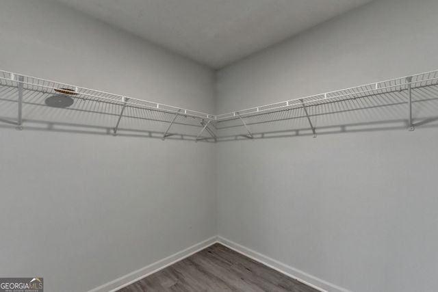 437 Crested View Drive, Loganville, GA 30052