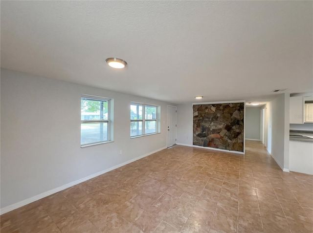 2126 SMITHFIELD CIRCLE S, Lakeland, FL 33801