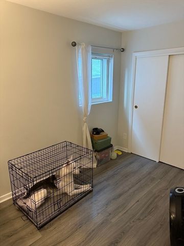 416 Belgrade Ave 6, Boston, MA 02132
