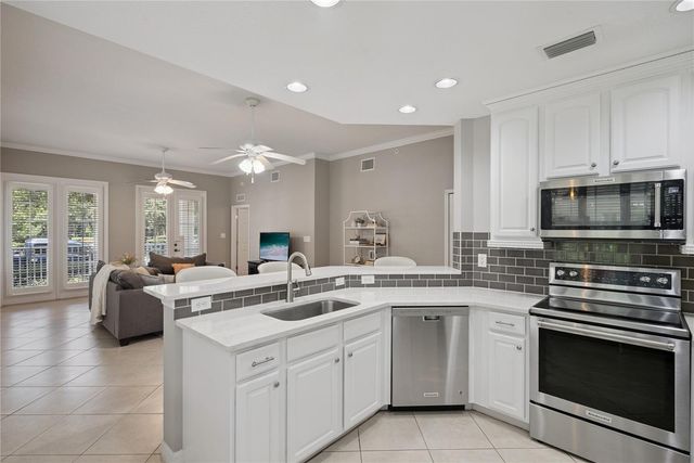 844 BLUE SAGE STREET 101, Celebration, FL 34747
