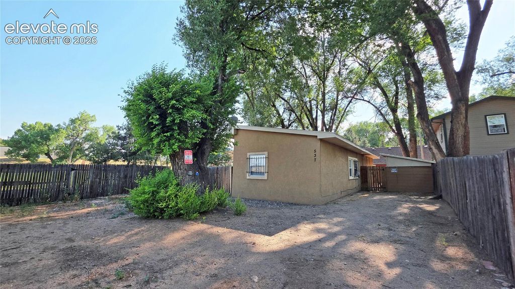 537 Crockett Lane, Colorado Springs, CO 80905 — photo 2