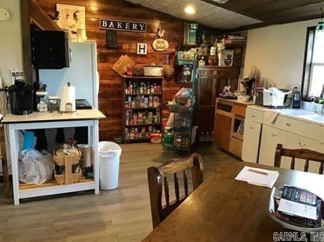 163 Polk Road 21, Cove, AR 71937