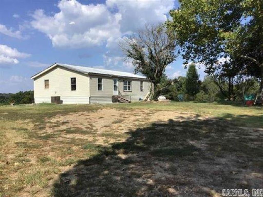 163 Polk Road 21, Cove, AR 71937