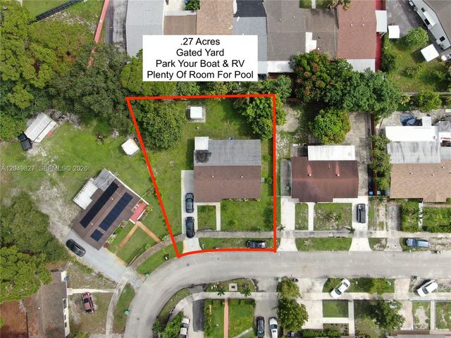 3851 NW 210th Ter, Miami Gardens, FL 33055