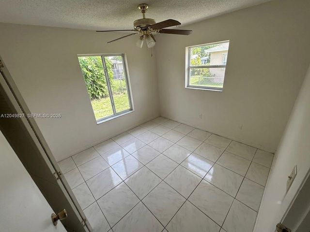 3851 NW 210th Ter, Miami Gardens, FL 33055