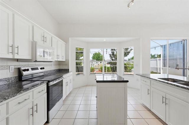 10621 HATTERAS DRIVE, Tampa, FL 33615