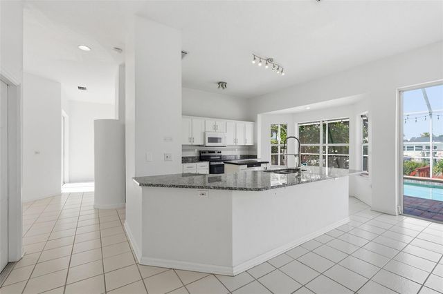 10621 HATTERAS DRIVE, Tampa, FL 33615
