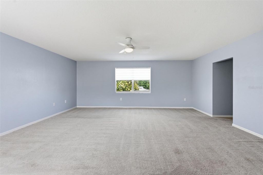 Image 28 of property listing at 10621 HATTERAS DRIVE, Tampa, FL 33615