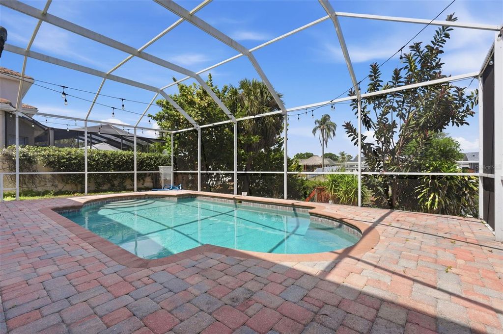 Image 44 of property listing at 10621 HATTERAS DRIVE, Tampa, FL 33615