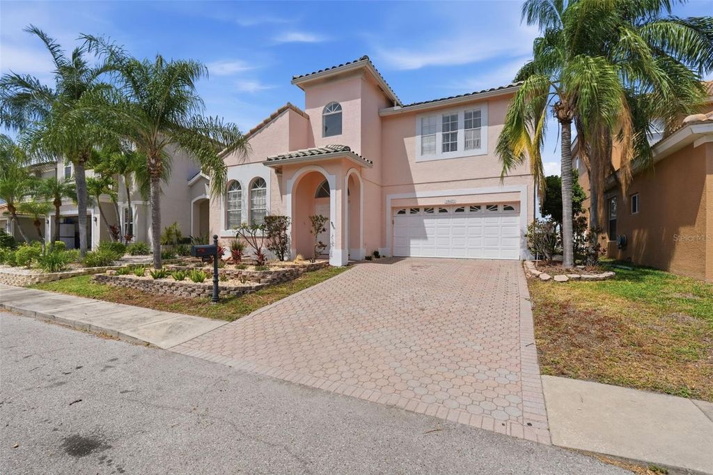Image 52 of property listing at 10621 HATTERAS DRIVE, Tampa, FL 33615