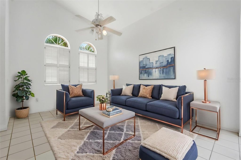 Image 7 of property listing at 10621 HATTERAS DRIVE, Tampa, FL 33615