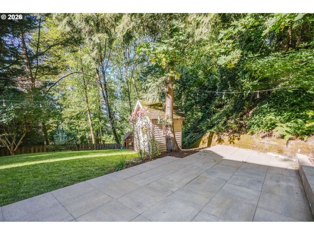 6343 FAILING St, West Linn, OR 97068