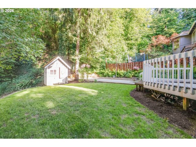 6343 FAILING St, West Linn, OR 97068