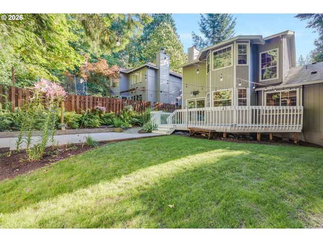 6343 FAILING St, West Linn, OR 97068